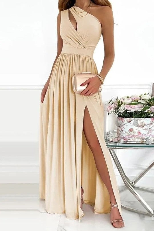 Robe pour Femme – Silhouette Douce et Raffinée au Fil des Saisons
