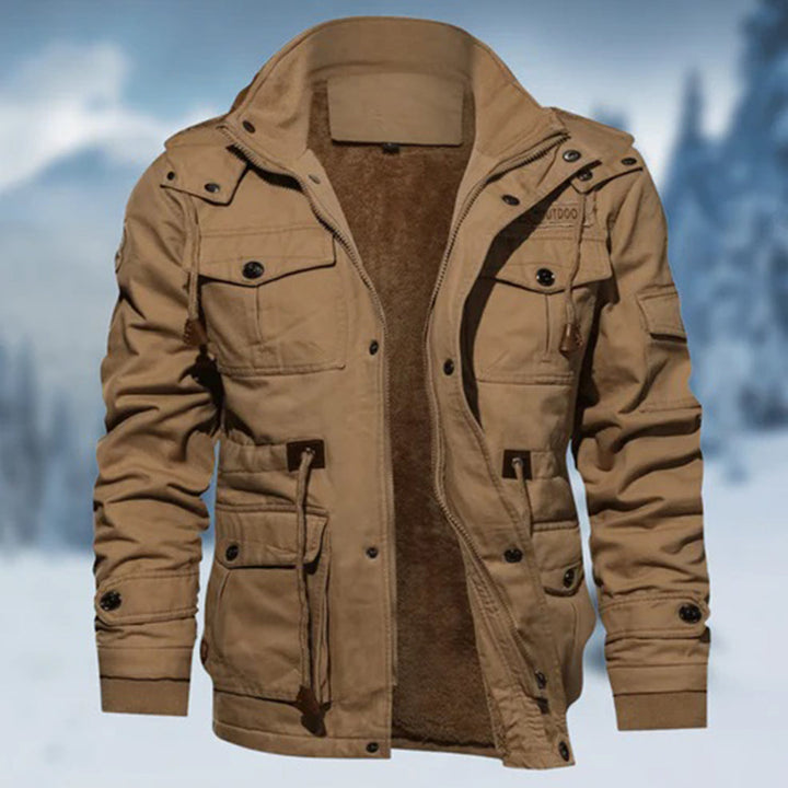 Manteau pour Homme – Ligne Épurée et Chaleureuse au Quotidien