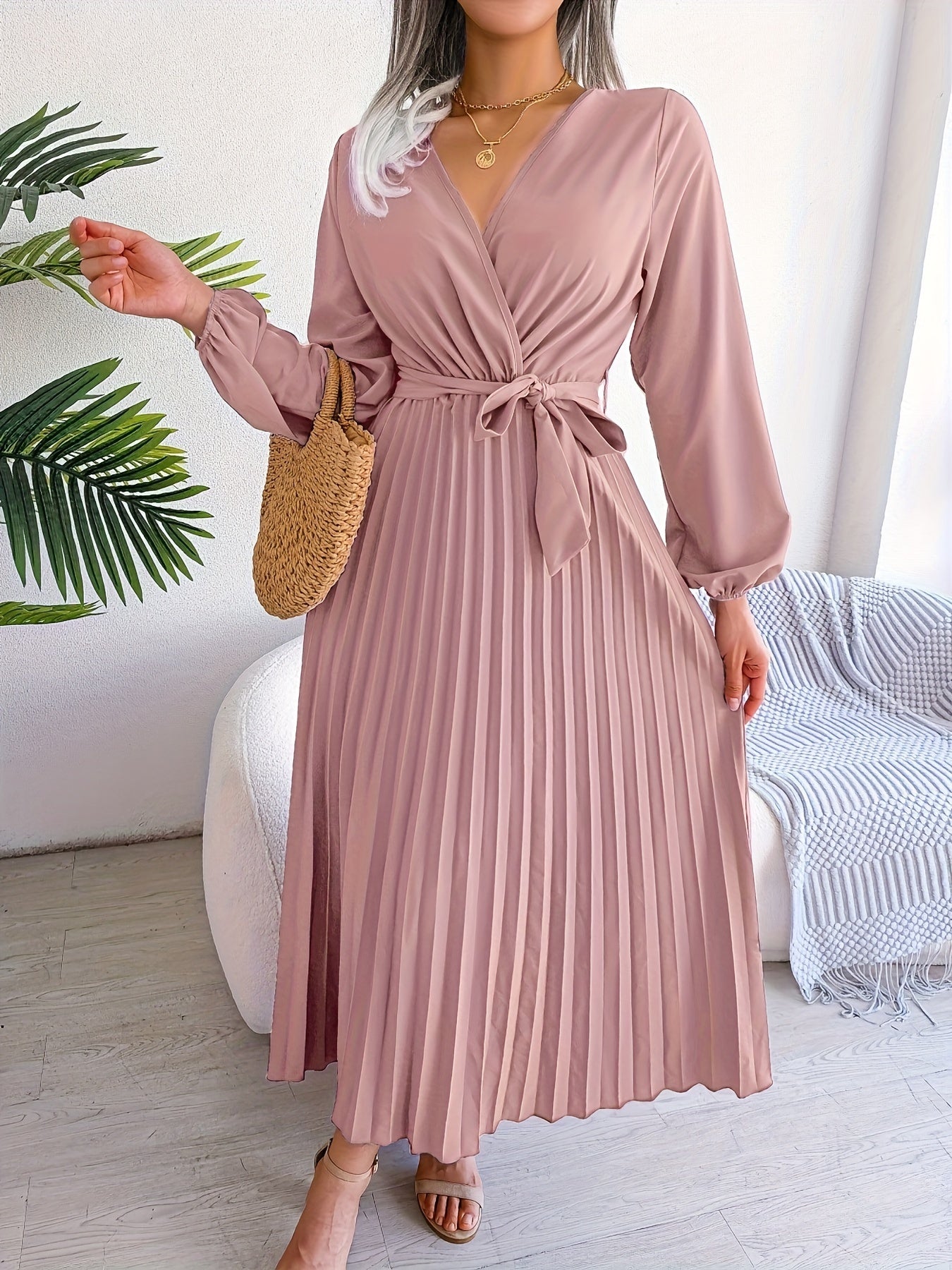 Maison Valmont™ | Robe Plissée Élégance