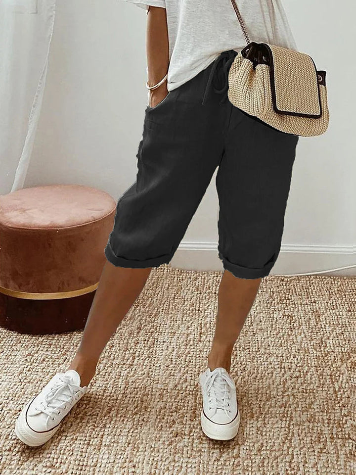 Short pour Femme – Coupe Nette et Estivale en Toute Saison