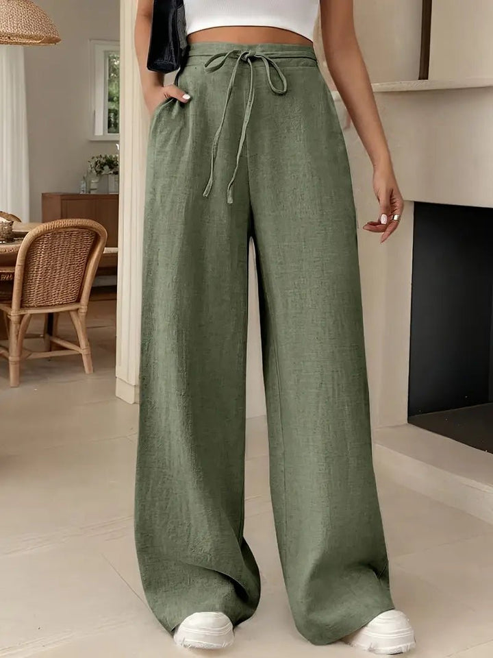 Pantalon pour Femme – Allure Sobre et Moderne